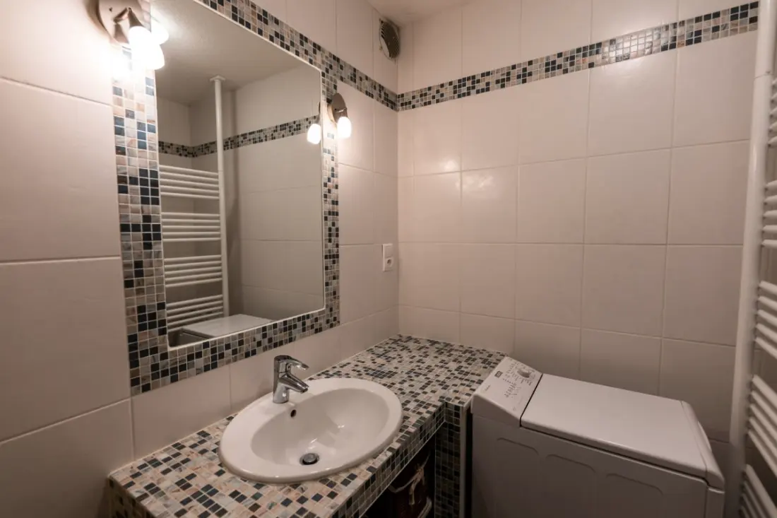 Chaleureux 29m² Avec Balcon Et Vue Sur Le Lac