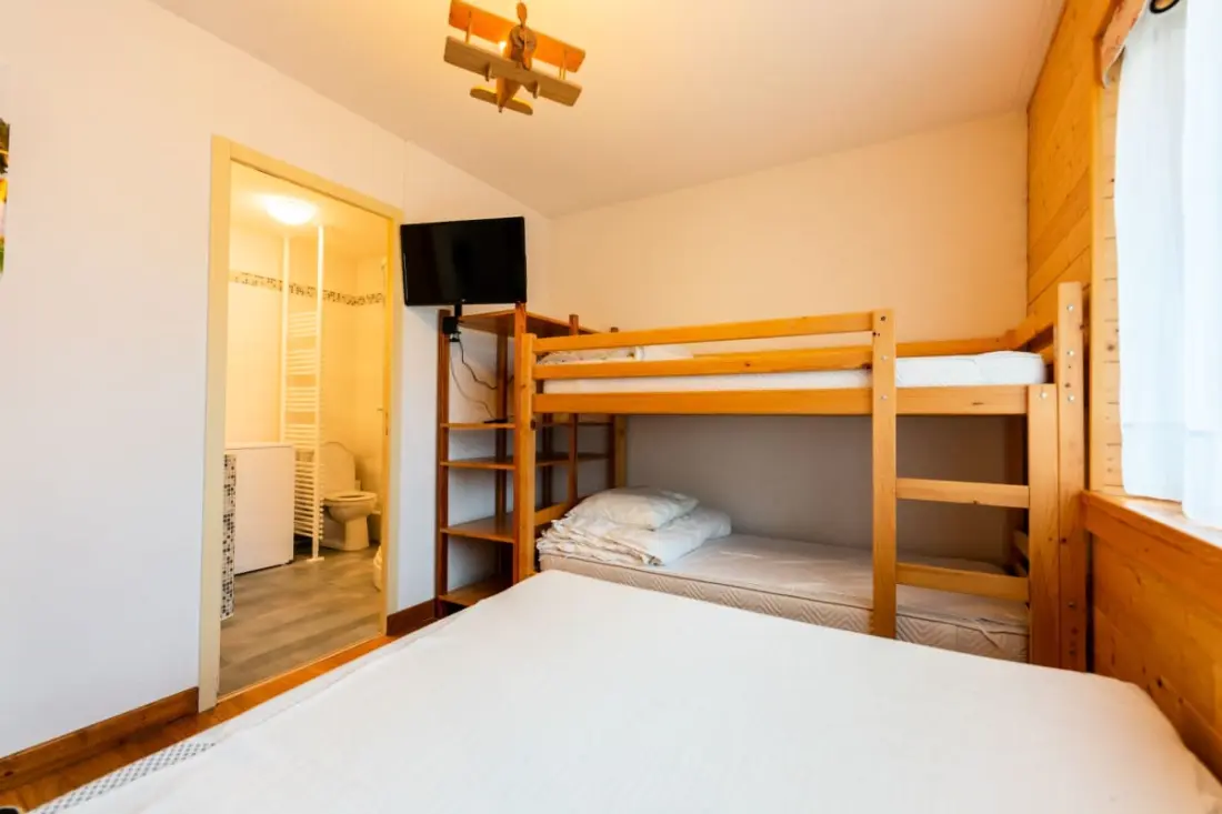 Chaleureux 29m² Avec Balcon Et Vue Sur Le Lac