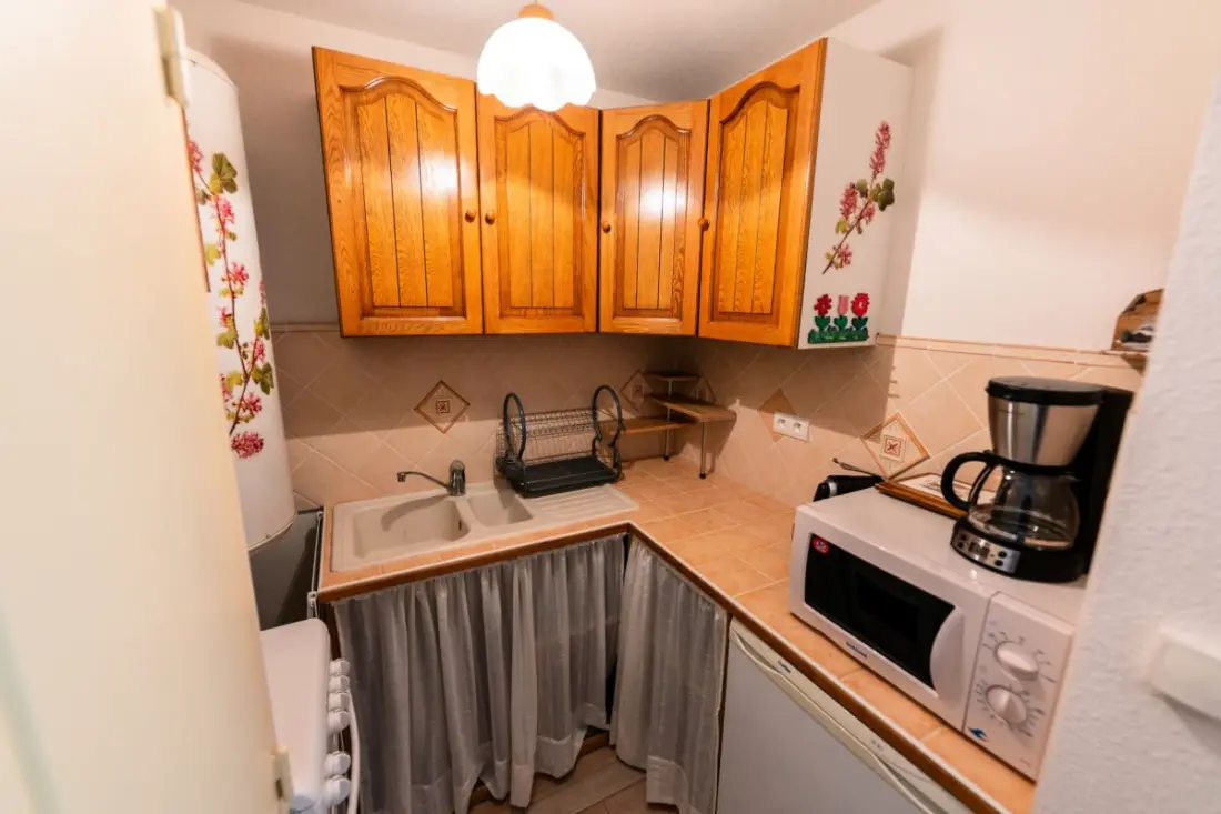 Chaleureux 29m² Avec Balcon Et Vue Sur Le Lac
