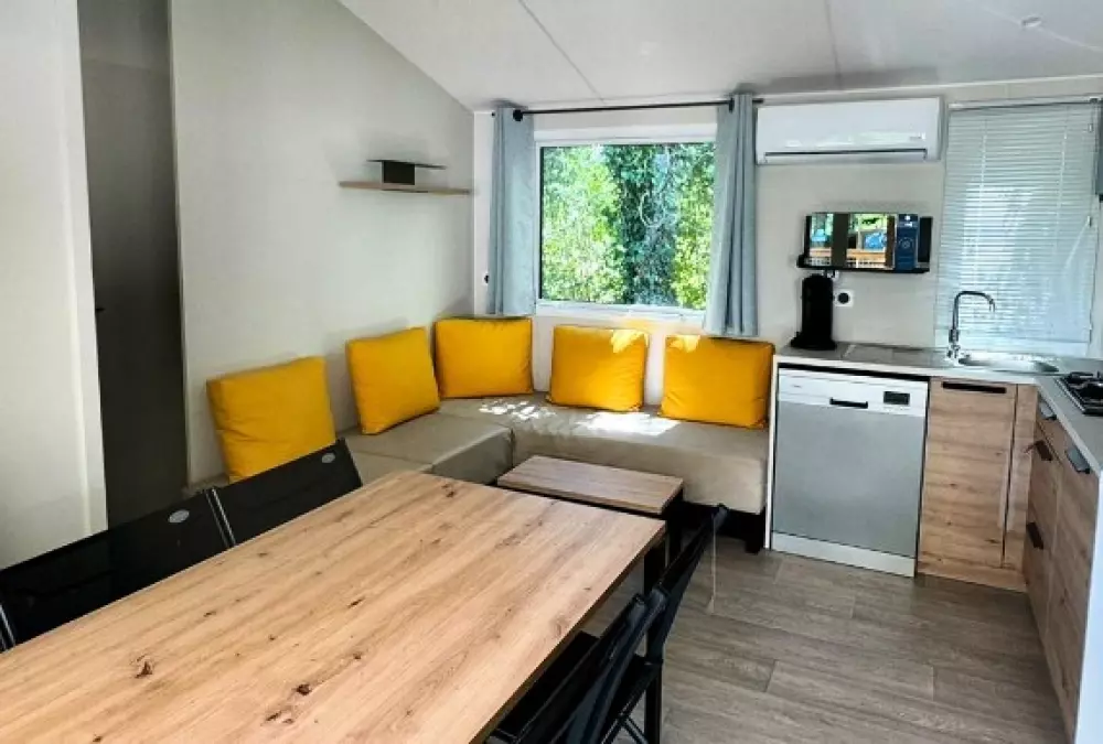 Camping Paradis Family les Rives de l'Hérault4 étoiles★★★★