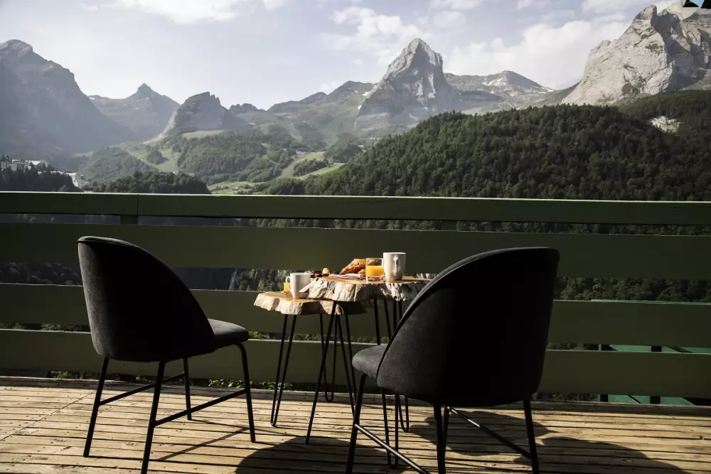 ISKÖ BaseCamp & Hôtel