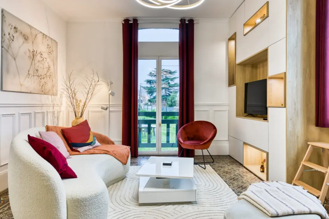 Rose écrin De Charme Avec Parking Terrasse Privée Et Jardin Partagé