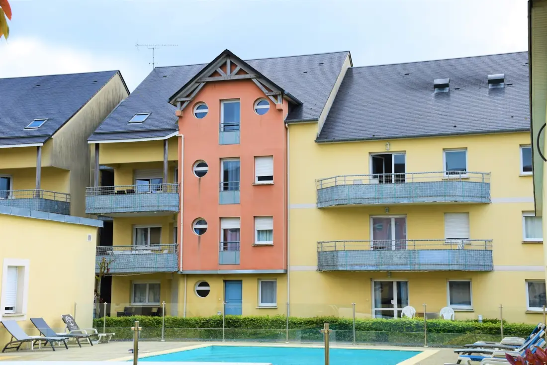 Adonis Grandcamp  3 étoiles★★★