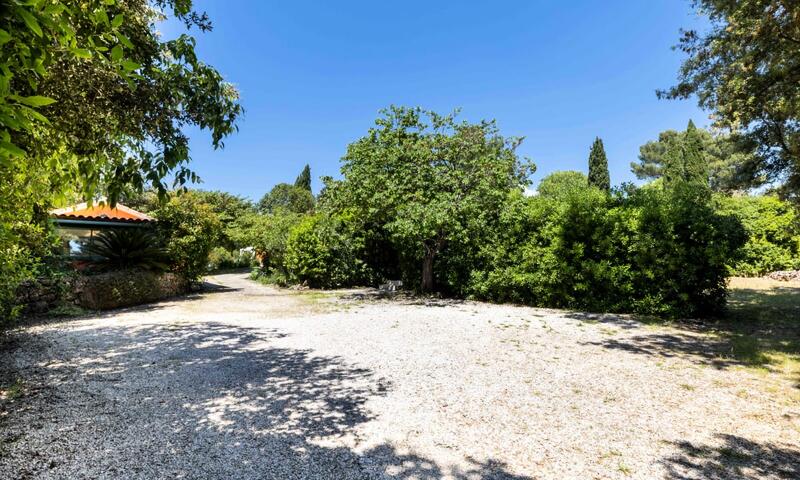 06bv : Cottage Au Calme Avec Piscine - - Grasse - 34
