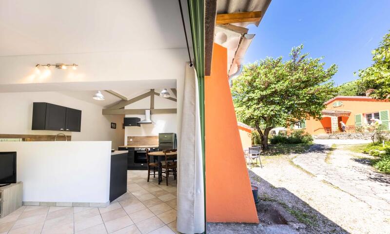 06bv : Cottage Au Calme Avec Piscine - - Grasse - 18