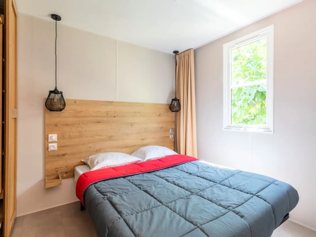 Flower Camping Les Micocouliers 3 étoiles★★★