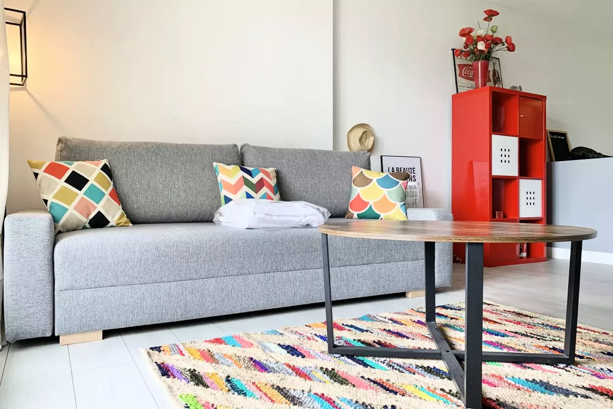 | The Red One 💋| Studio Canapé-lit | Proche Gem, Gare - - Grenoble - 1