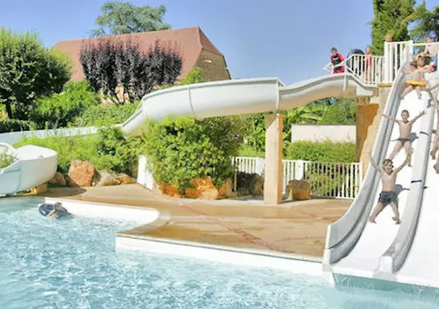 Camping Les Granges**** | Location Groléjac