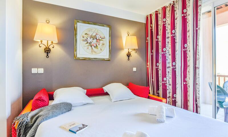 Village Pierre & Vacances Le Rouret *** - Grospierres - 48