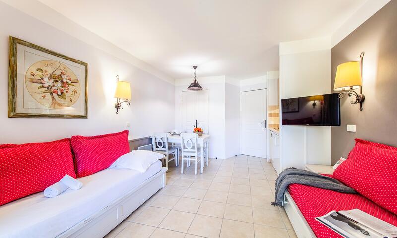 Village Pierre & Vacances Le Rouret *** - Grospierres - 37
