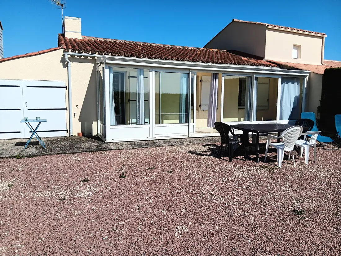 Maison de Vacances Grues 11