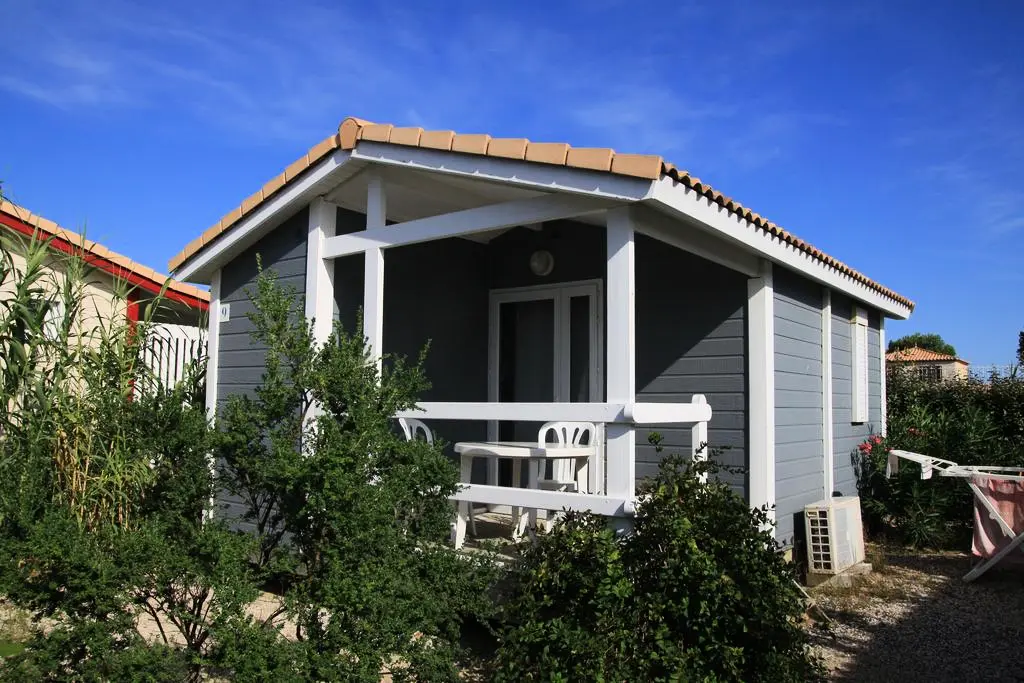 Camping Le Hameau des Canisses3 étoiles★★★