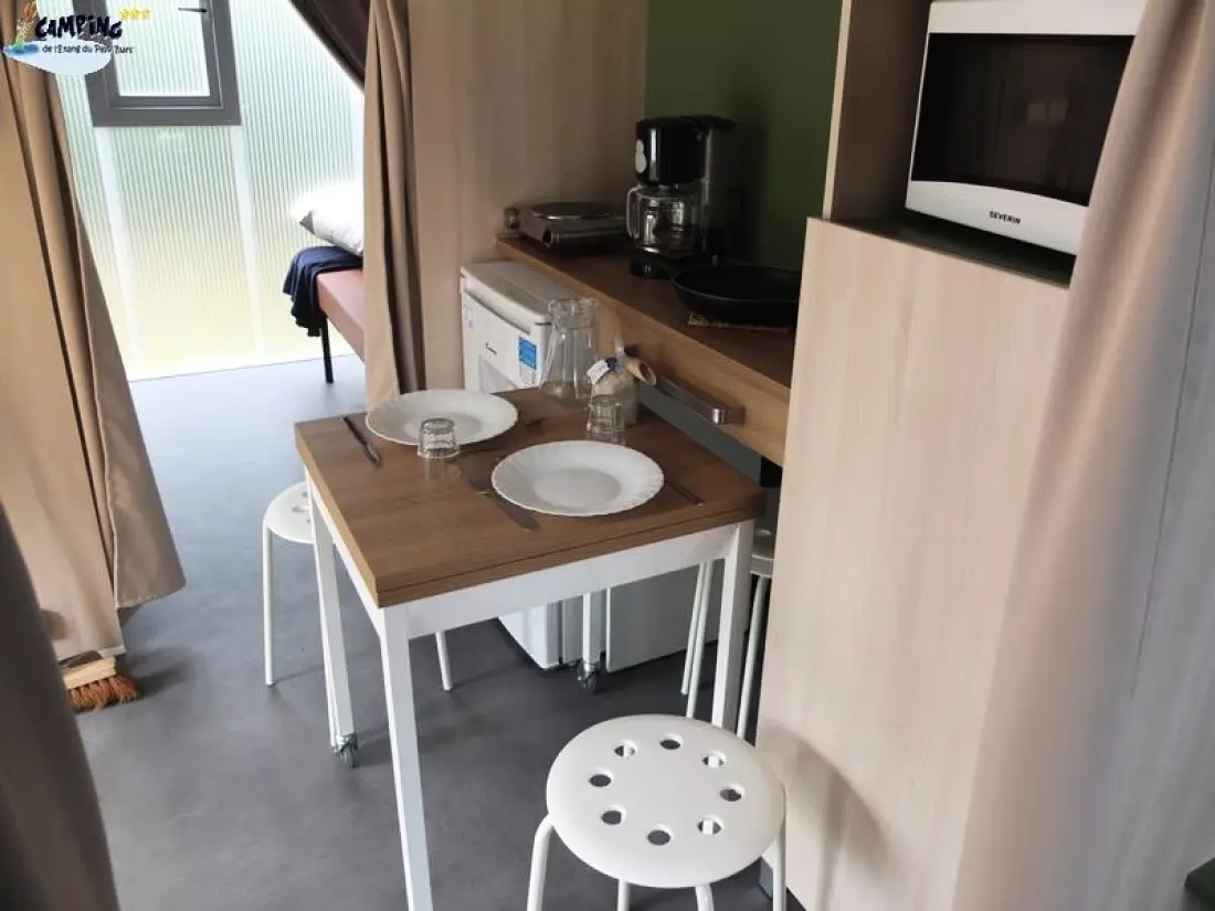 Camping L'Étang du Pays Blanc 4 étoiles★★★★