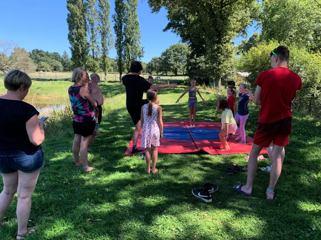 Camping L'Étang du Pays Blanc 4 étoiles★★★★