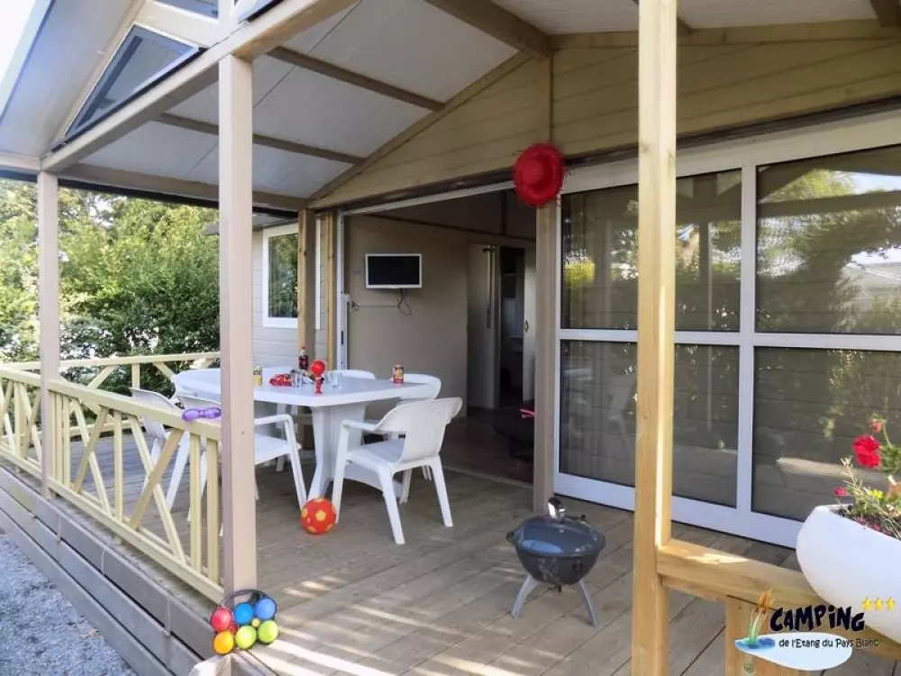 Camping L'Étang du Pays Blanc 4 étoiles★★★★