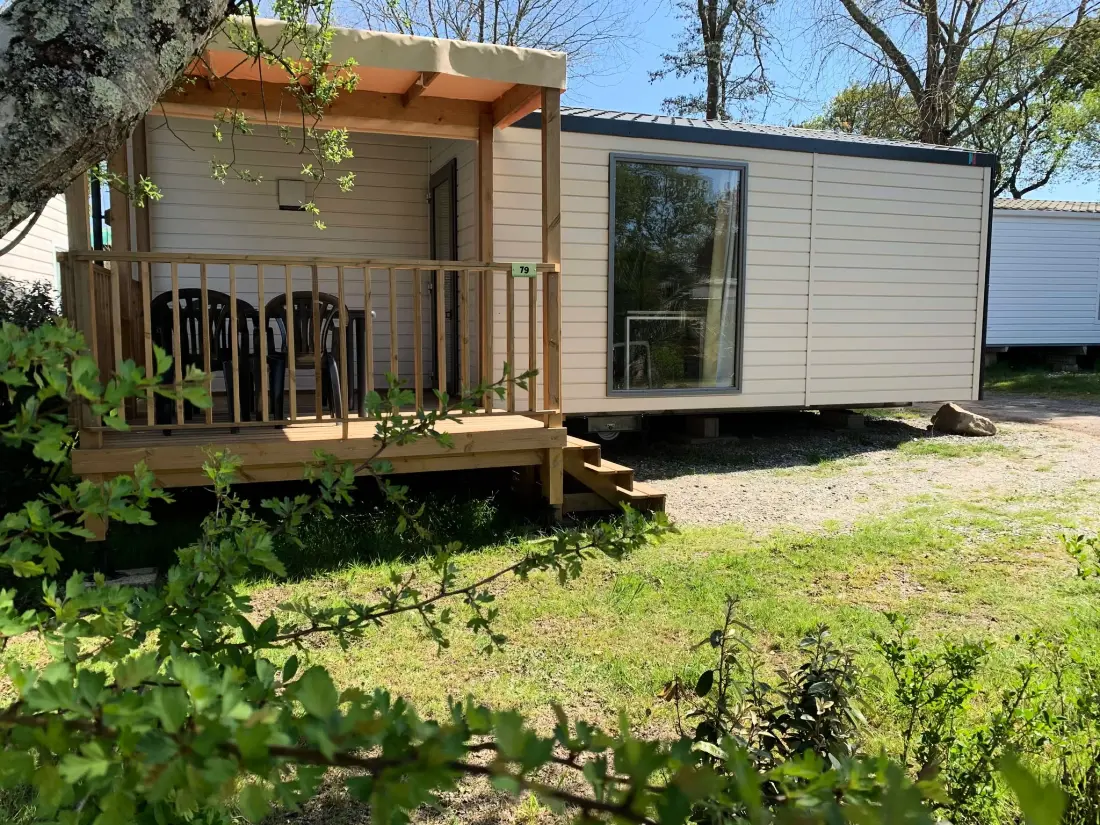 Camping L'Étang du Pays Blanc 4 étoiles★★★★