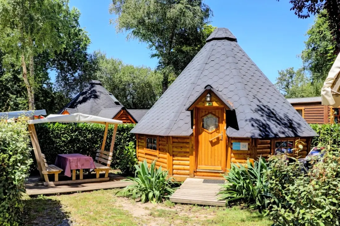 Camping L'Étang du Pays Blanc 4 étoiles★★★★