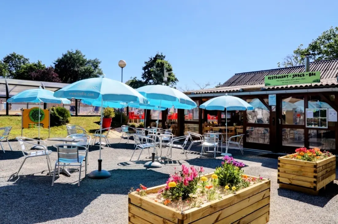Camping L'Étang du Pays Blanc 4 étoiles★★★★