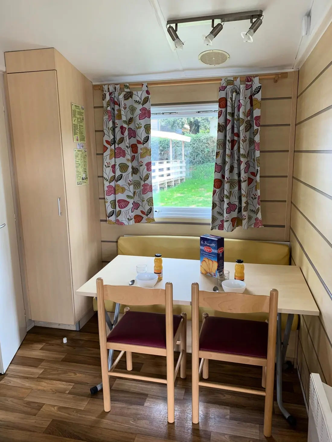 Camping L'Étang du Pays Blanc 4 étoiles★★★★