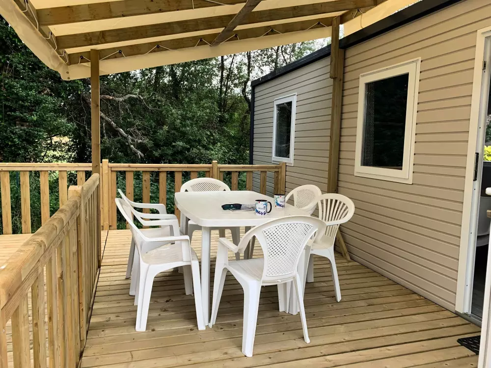 Camping L'Étang du Pays Blanc 4 étoiles★★★★