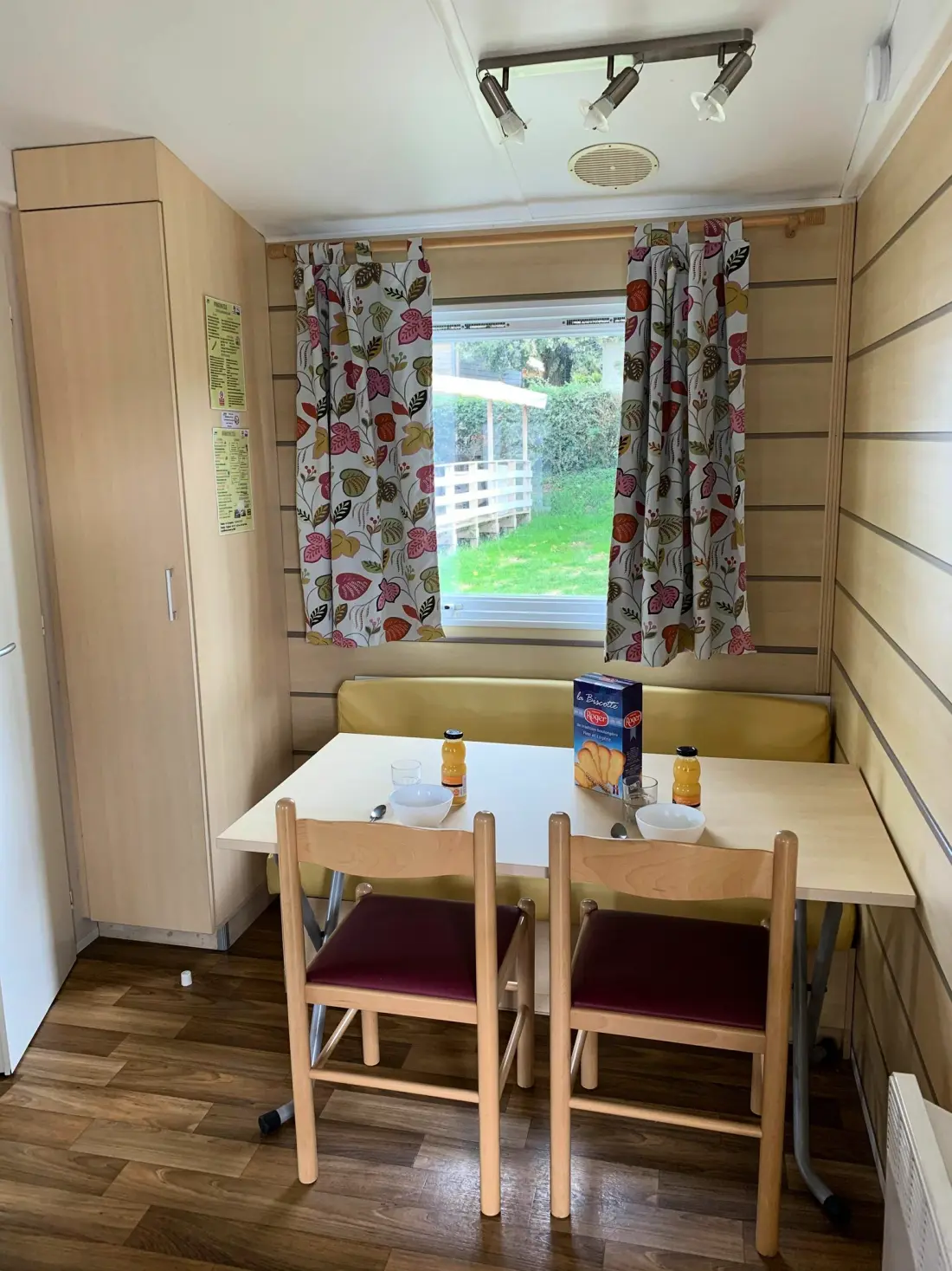 Camping L'Étang du Pays Blanc 4 étoiles★★★★