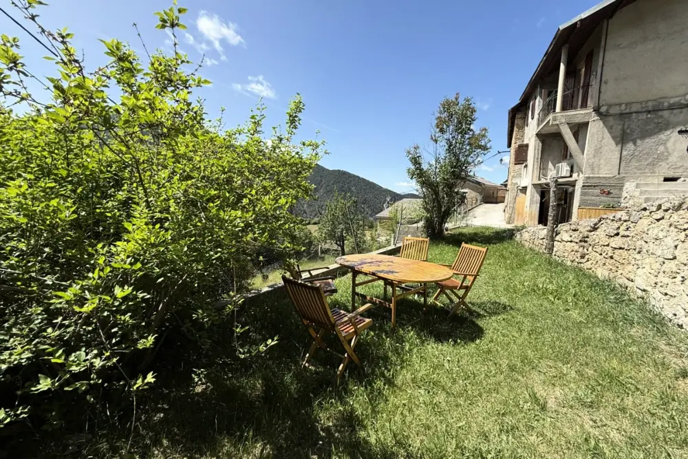 Bel Appartement Au Coeur De La Nature Avec Jardin