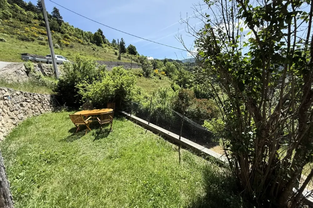 Bel Appartement Au Coeur De La Nature Avec Jardin