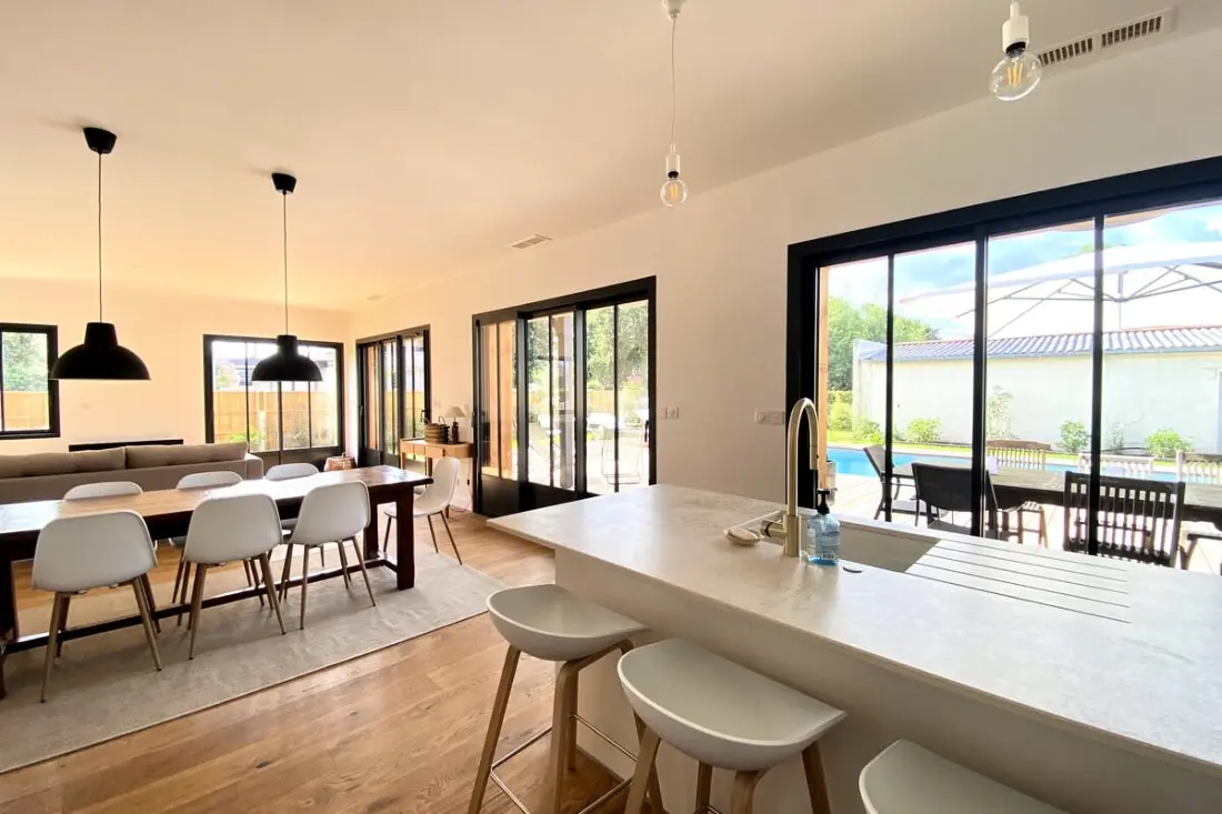 Résidence Villa Neuve Climatisée Avec Piscine Chauffée