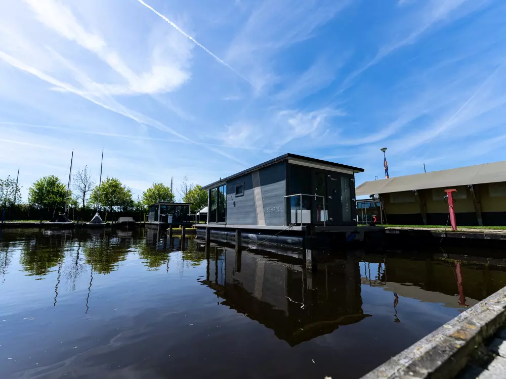 Huren Houseboat