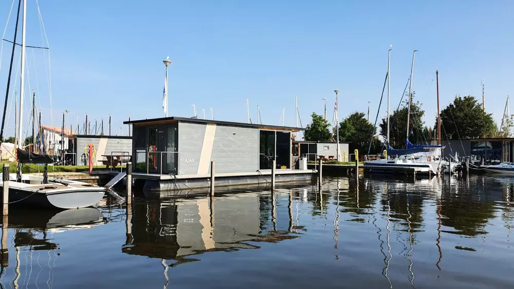 Huren Houseboat