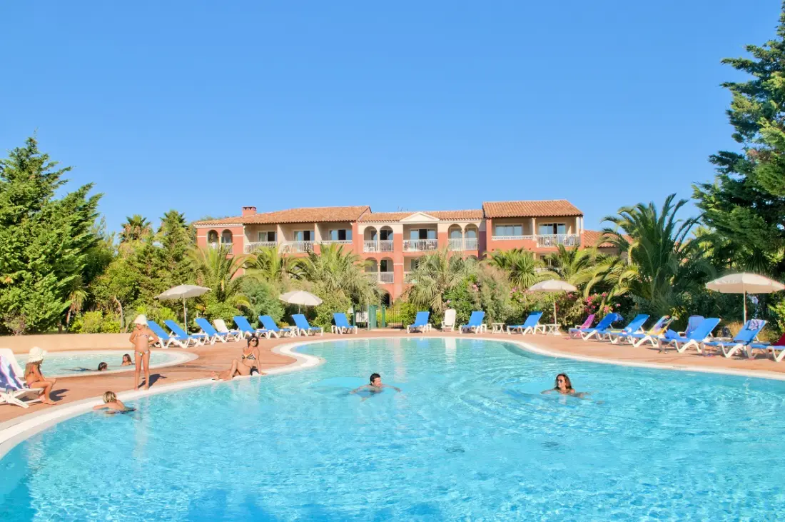 Résidence Pierre & Vacances Le Hameau de la Pinède 3 étoiles★★★