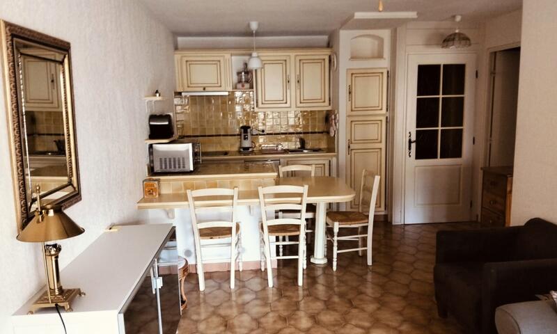 Appartement Au Port De Hyères - - Hyères - 5