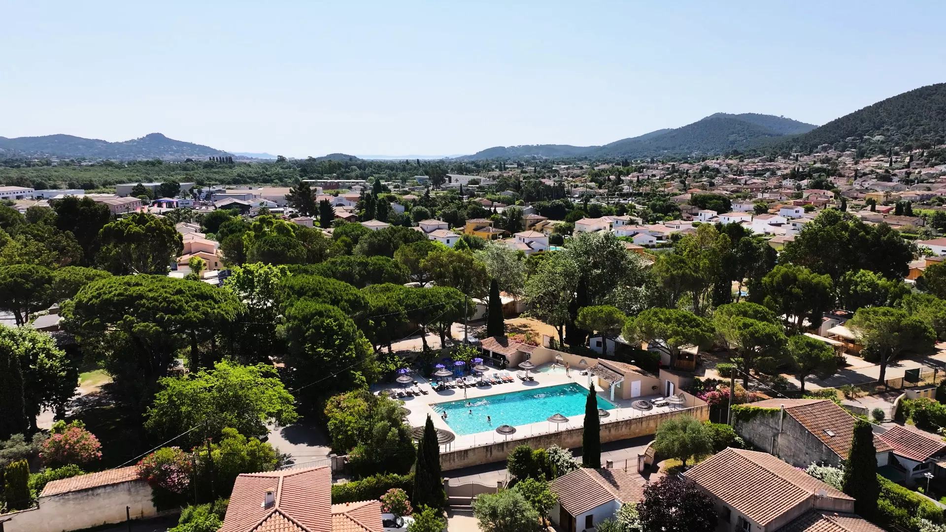 Camping maeva Escapades Le Hameau des Pins - 1