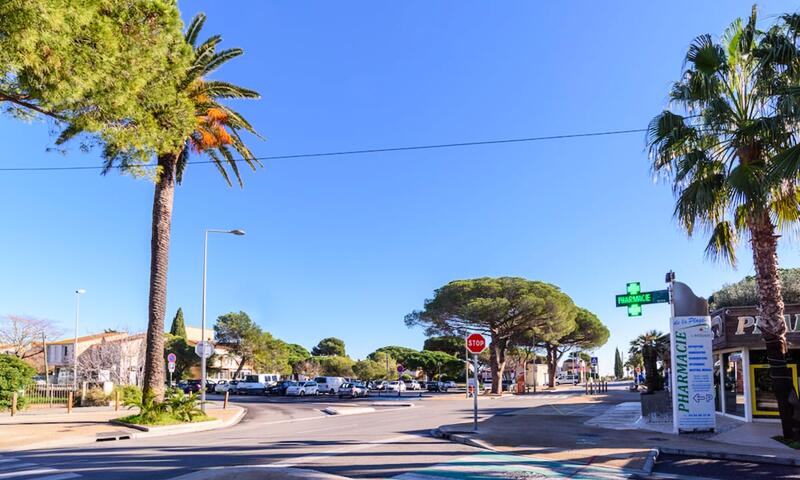 Charmant Appartement à Hyères Avec Balcon. - - Hyères - 13