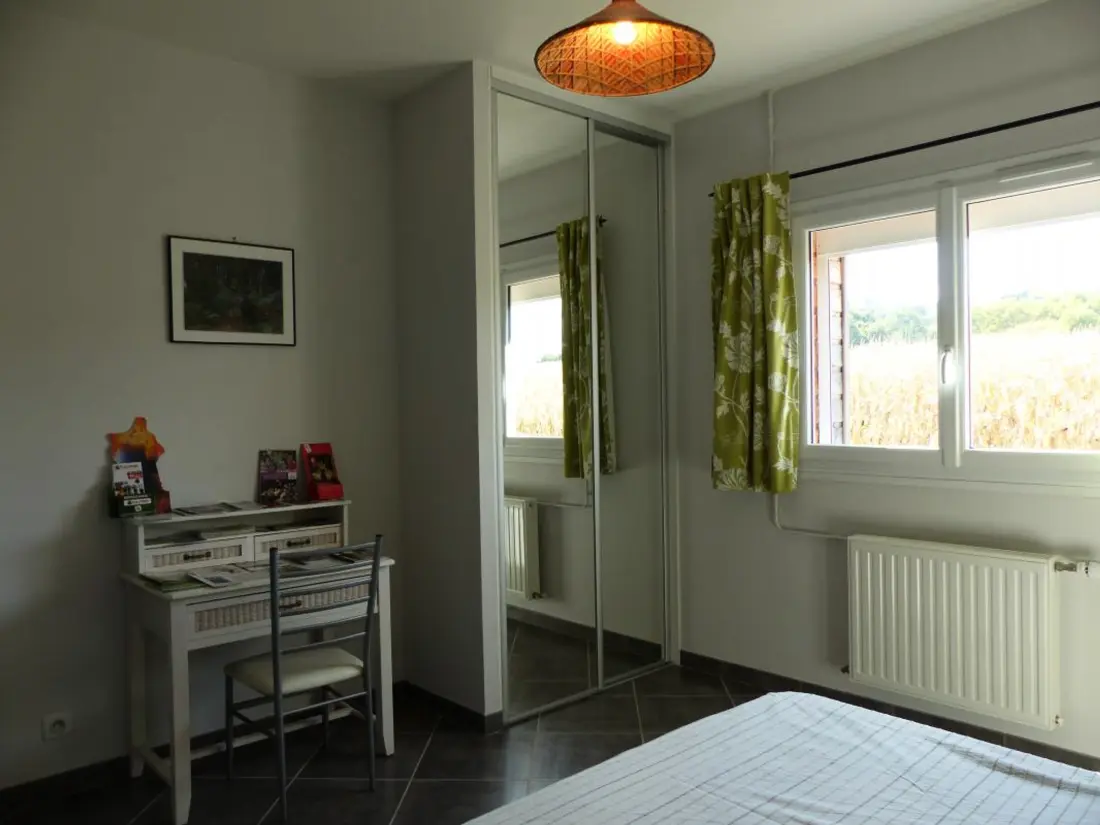 Maison de Vacances Isle-et-Bardais 5