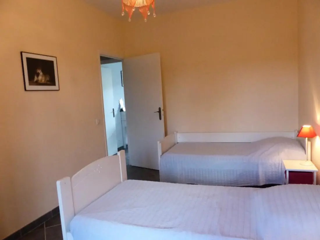 Maison de Vacances Isle-et-Bardais 5