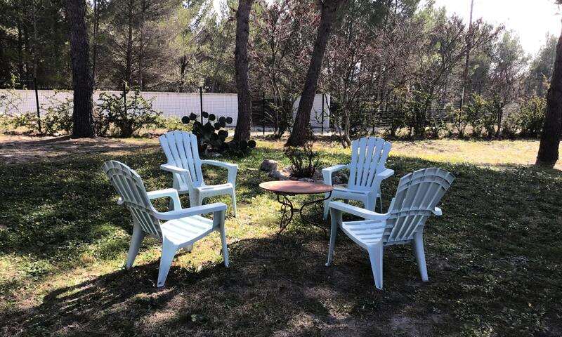 Belle Villa Provençale Au Calme Avec Piscine - - Isle-sur-la-Sorgue - 18