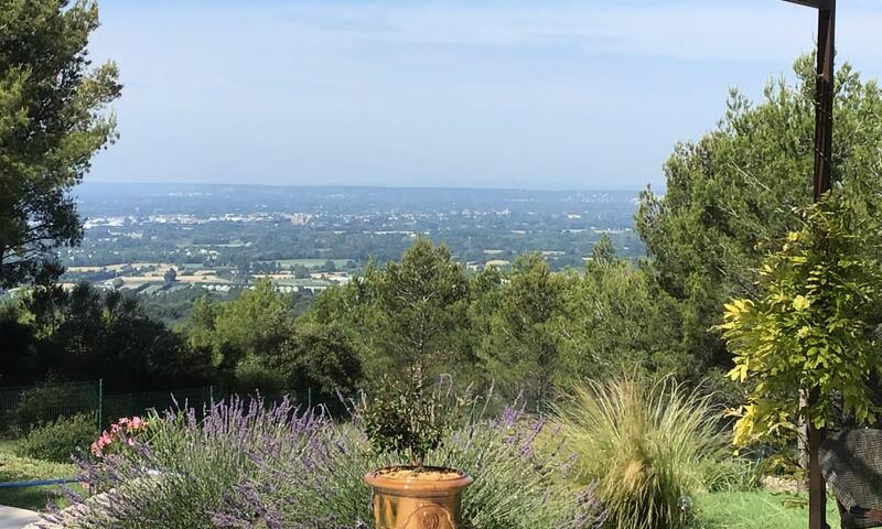 Belle Villa Provençale Au Calme Avec Piscine - - Isle-sur-la-Sorgue - 13