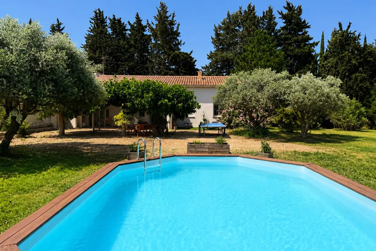 Maison Familiale Avec Piscine - Isle-sur-la-sorgue - - Isle-sur-la-sorgue - 1