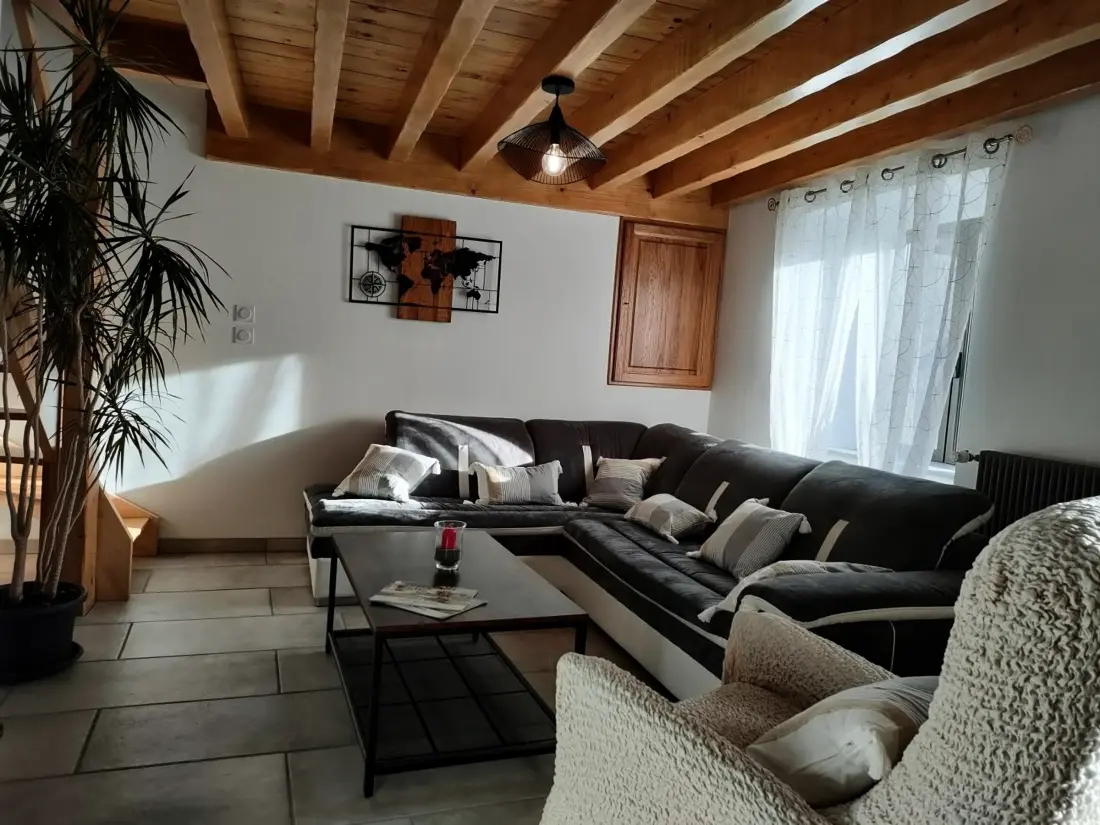 Maison de Vacances CHALMAZEL-JEANSAGNIERE 2