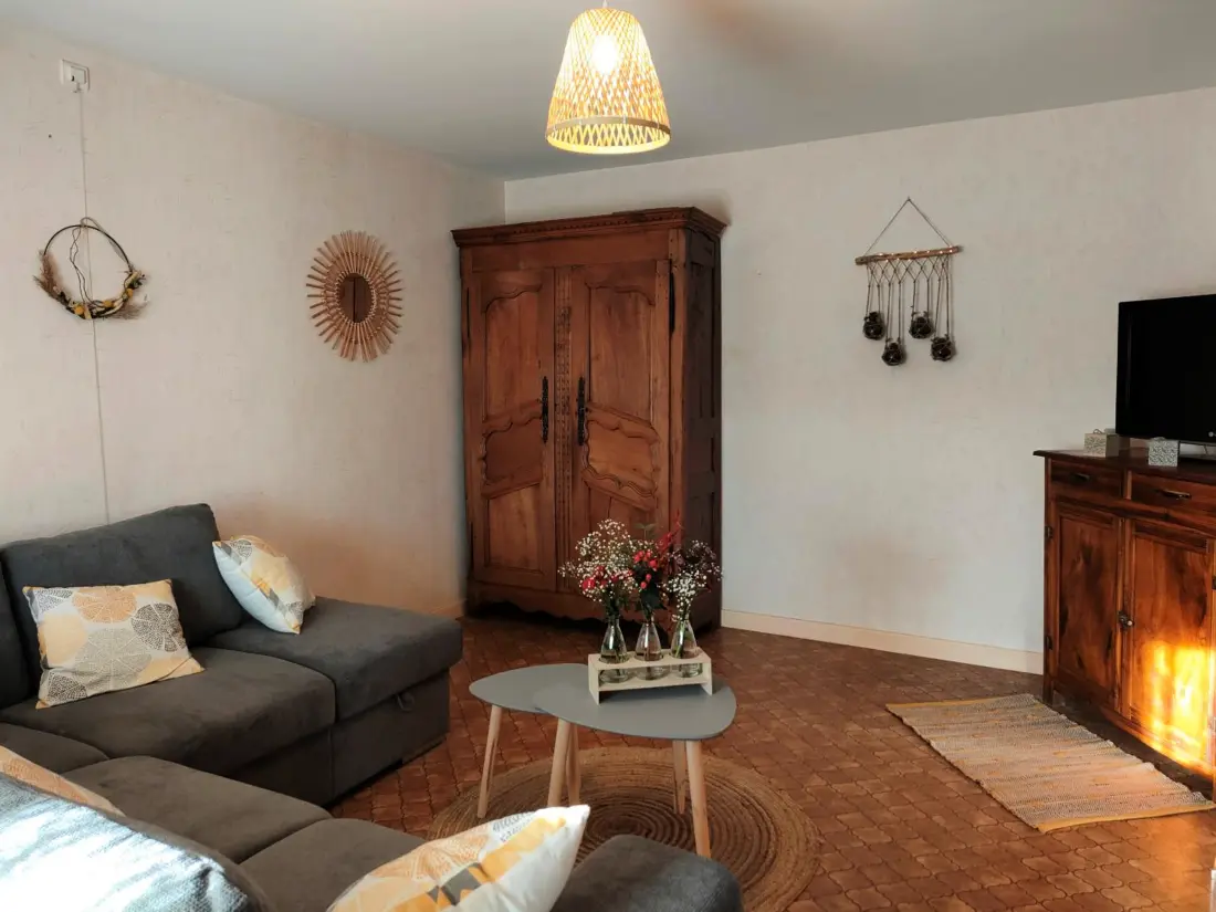 Maison de Vacances CHALMAZEL-JEANSAGNIERE 2