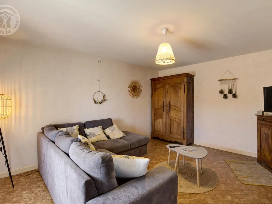 Maison de Vacances CHALMAZEL-JEANSAGNIERE