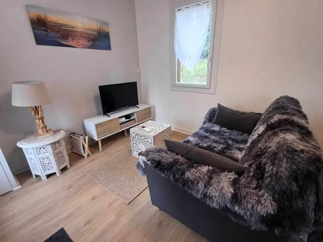 Maison de Vacances Jenzat 4