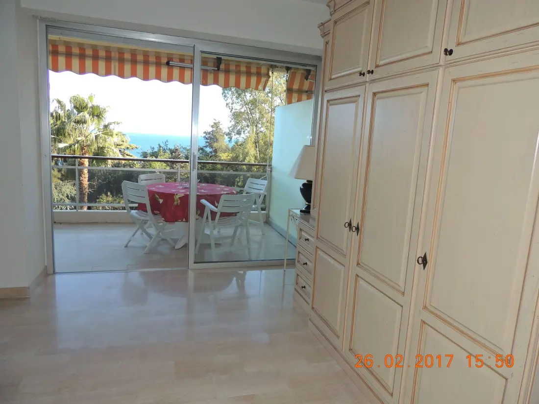 Résidence Studio Vue mer standing proche Cannes