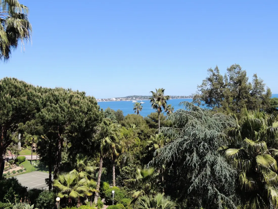 Résidence Studio Vue mer standing proche Cannes