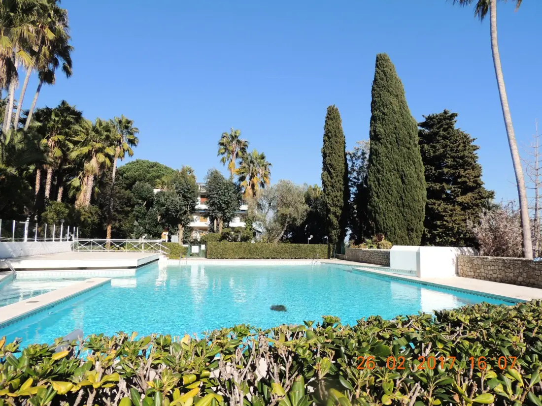 Résidence Studio Vue mer standing proche Cannes