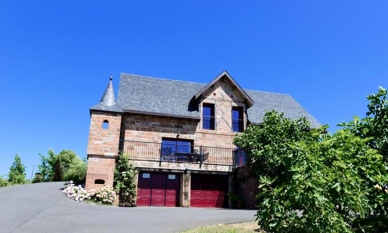 Gîte de France De chapdevialle la croisée des vents 4 épis - - Juillac ( correze) - 1