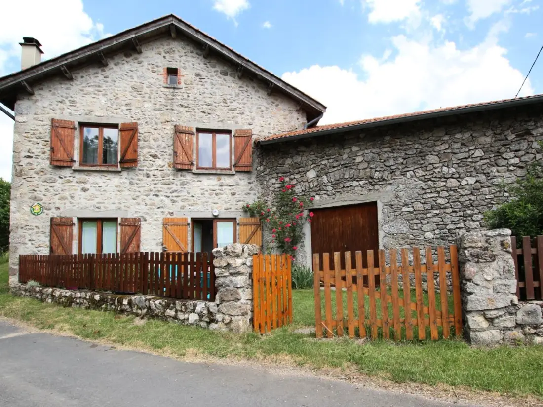 Maison de Vacances Jullianges 2