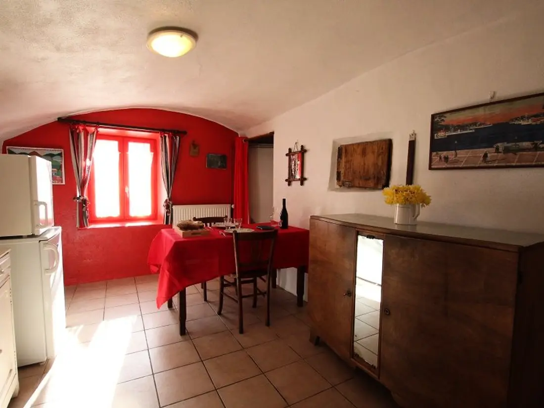 Maison de Vacances Jullianges 3