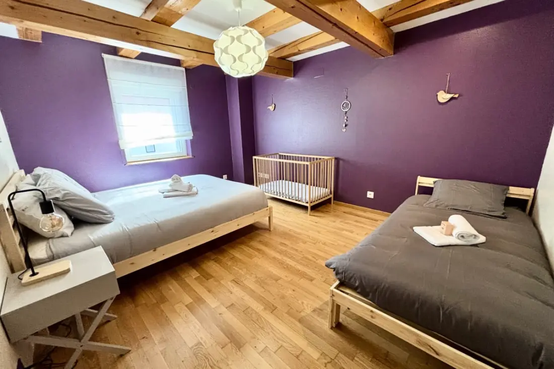 Maison 250m² - 11 Personnes - Avec Belle Terrasse!